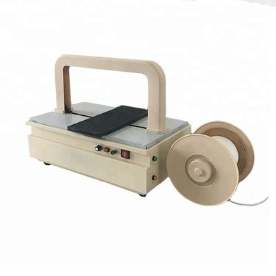 4 mm - 8 mm Máquina de cinturón de la mesa de bandejas de plástico Máquina de envoltura automática